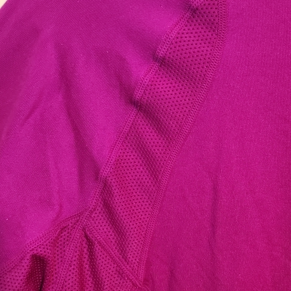 NIKE Dri Fit Women's Top - Picture 7 of 8